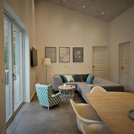 Luksuriost Sommerhus Med Stor Have I Kaldred * Eskebjerg
